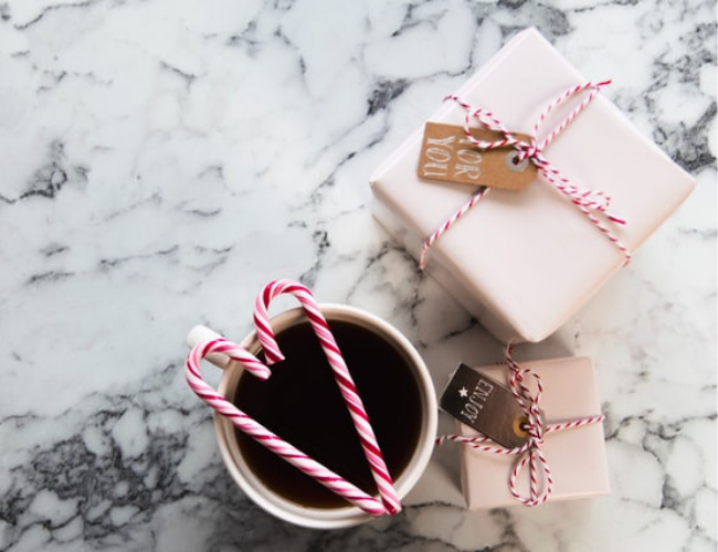 Tea Lovers: The Perfect Holiday Gift Guide